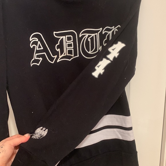 A Day to Remember - varsity style sweater - Picture 6 of 6